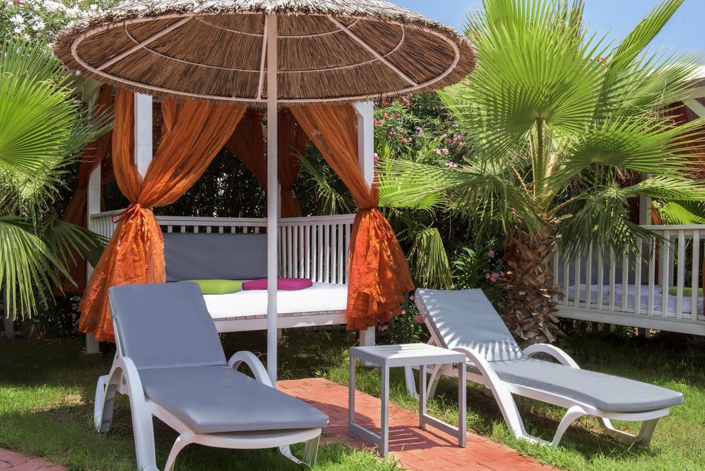 Delphin Palace Hotel Antalya Exterior foto